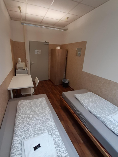 Bedroom 2, 2-Rent Group Hostel Zimmer&Apartments GKP2, München