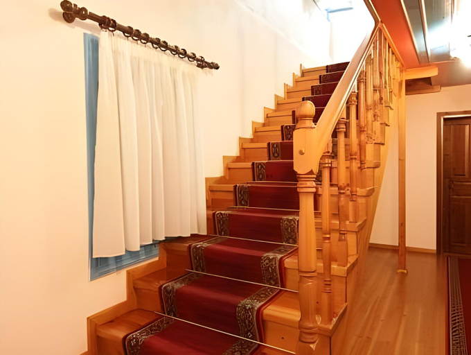 Others 5, Hotel Ladias, Epirus