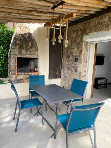 Others 4, La Villa Faounzina, Corse-du-Sud