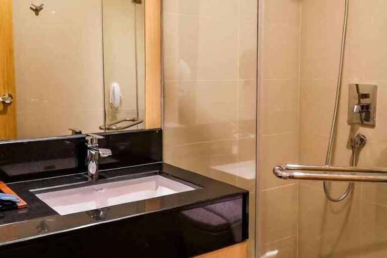 Bathroom 9