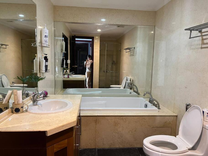 Bathroom 4, 3 Bedroom Apartment Vinhomes Royal City, Thanh Xuân