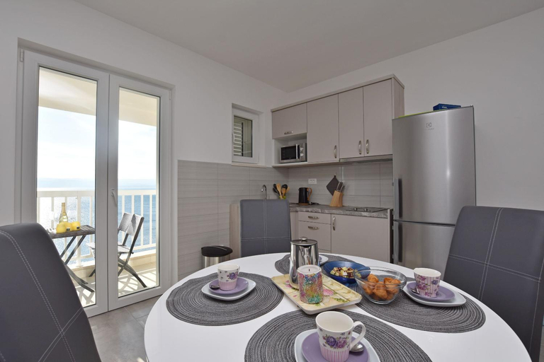 Others 4, Apartments Danolic, Omiš