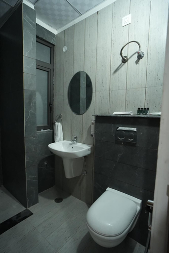 Others 5, Aerostays Mohali, Sahibzada Ajit Singh Nagar