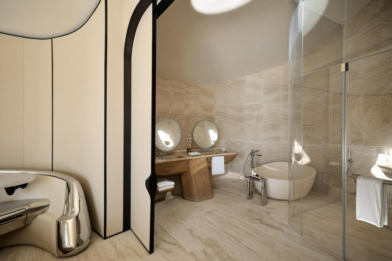 Bathroom 5, Shebara Resort, Umluj