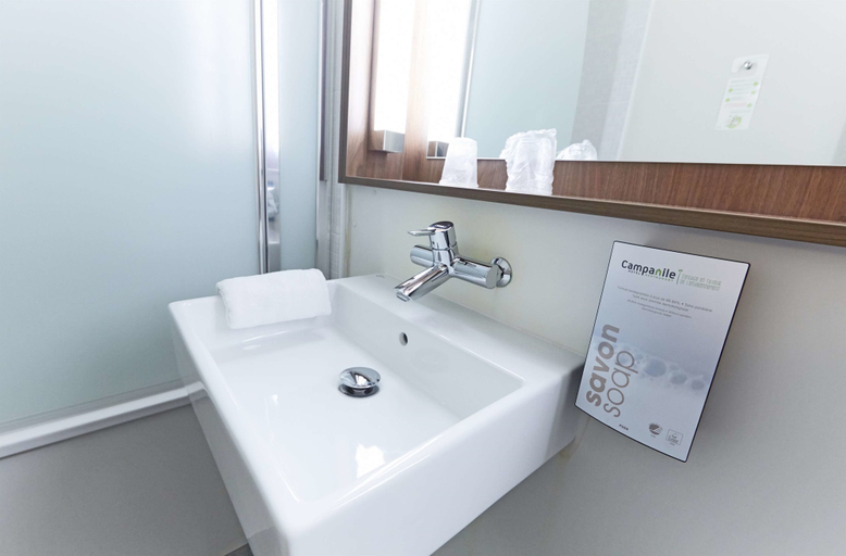 Bathroom 5, Campanile NATURE - Le Mans Est, Sarthe