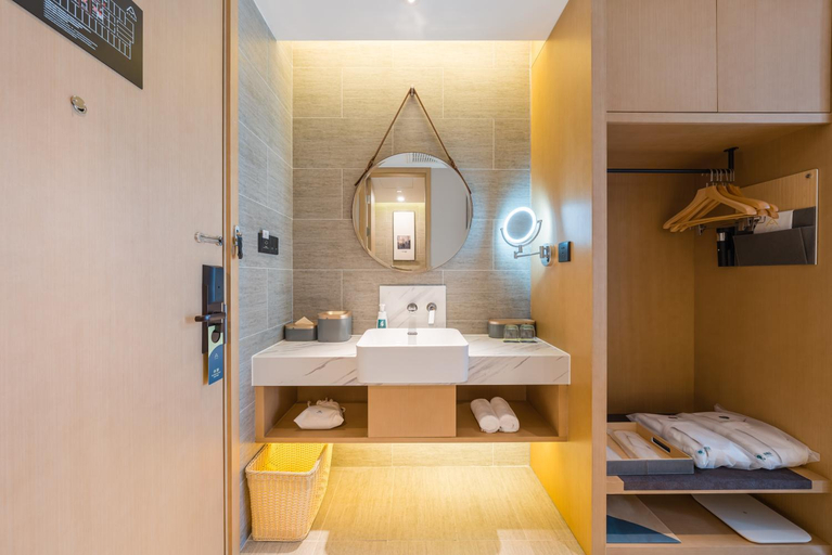 Bathroom 3, Atour Hotel Beijing Youanmen Xiying Metro Station, Beijing