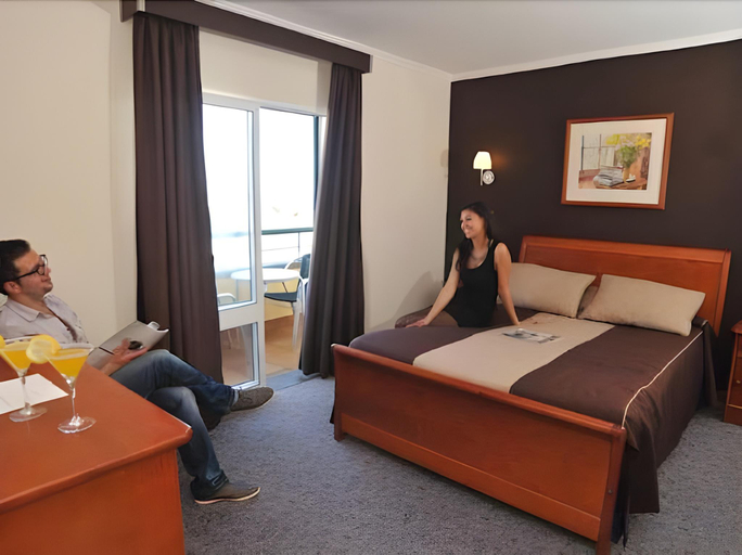 Bedroom 2, Hotel Salgueiro, Porto Moniz