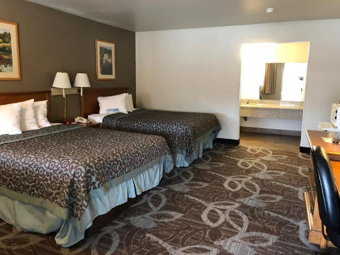 Bedroom 5, Royal Inn Provo, Utah