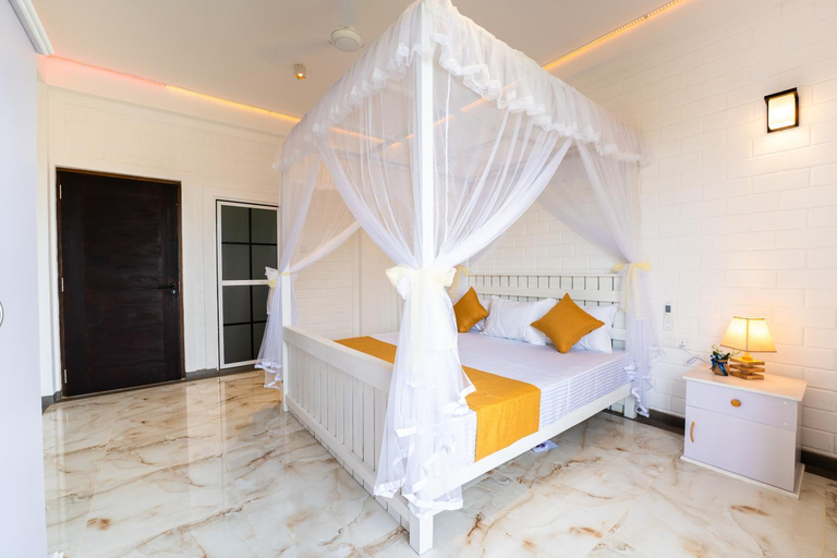 Bedroom 3, Bliss Blessings Villa & Spa - Hikkaduwa, Hikkaduwa