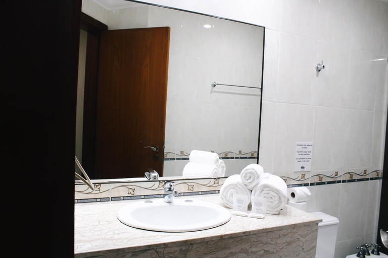 Bathroom 4, Hotel Acropolis, Santana do Livramento