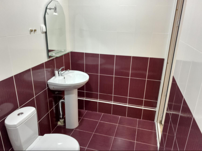 Bathroom 2, Gayane & Khikar B&B