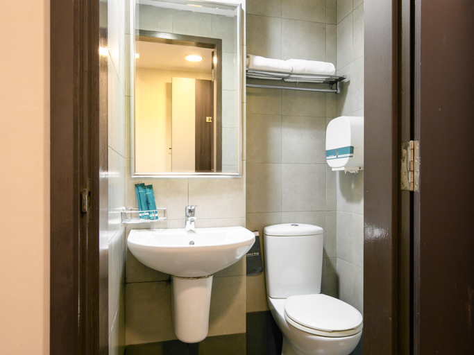 Bathroom 3