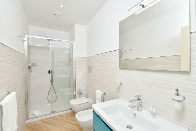 Bathroom 5, Odissea Residence e Rooms, Salerno