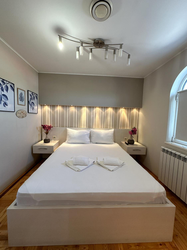 Others 2, Lovely Apartments Free STREET Parking, Novi Sad