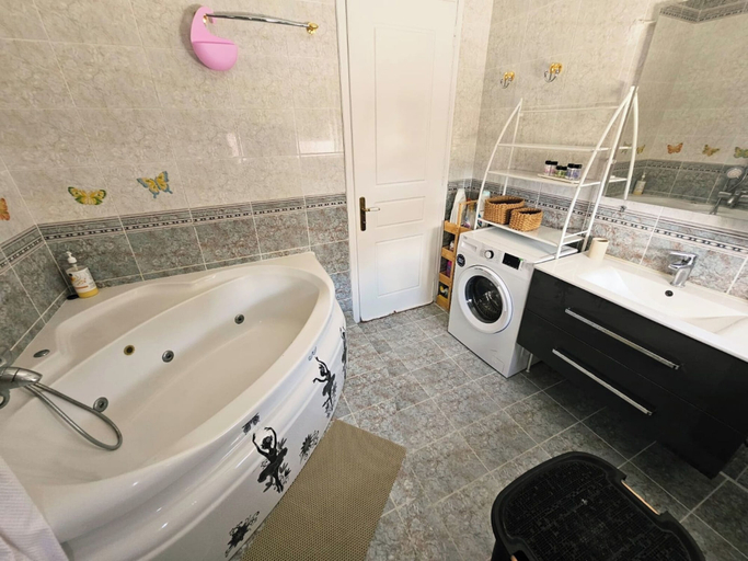 Bathroom 3, Corfu Holidays Villa Kanoni, Ionian Islands