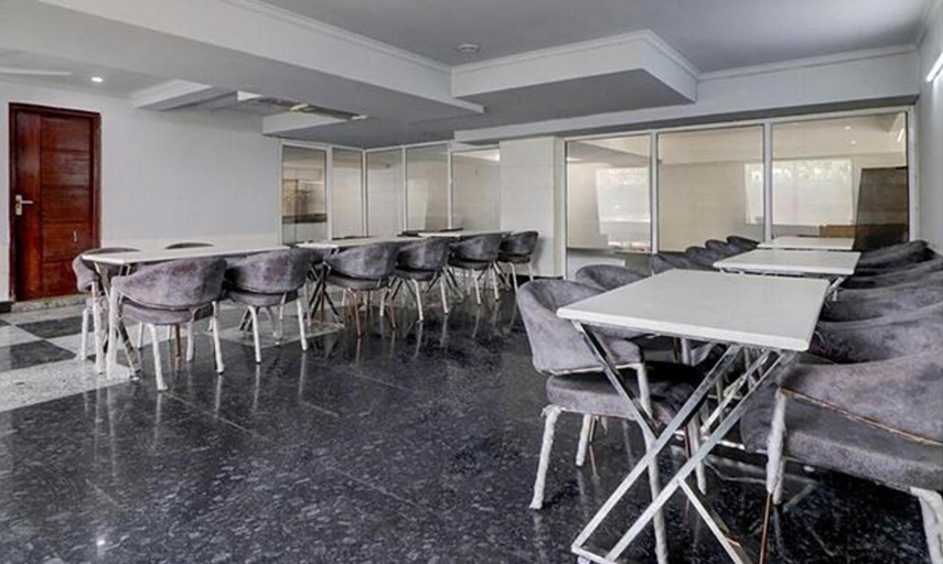 Business Facilities, Fabhotel Vibe Living, Gurgaon