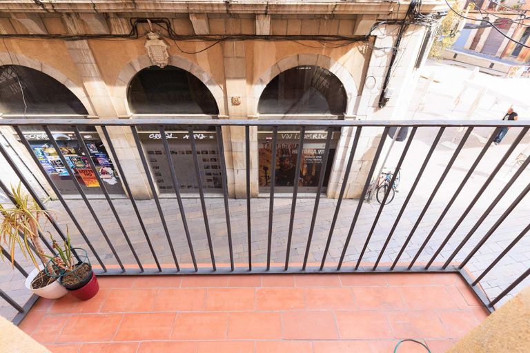 Room 1, Merceria 1 by Unik Tarragona, Tarragona