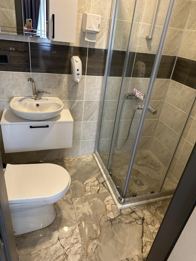 Bathroom 4, Ofpark Otel, Of