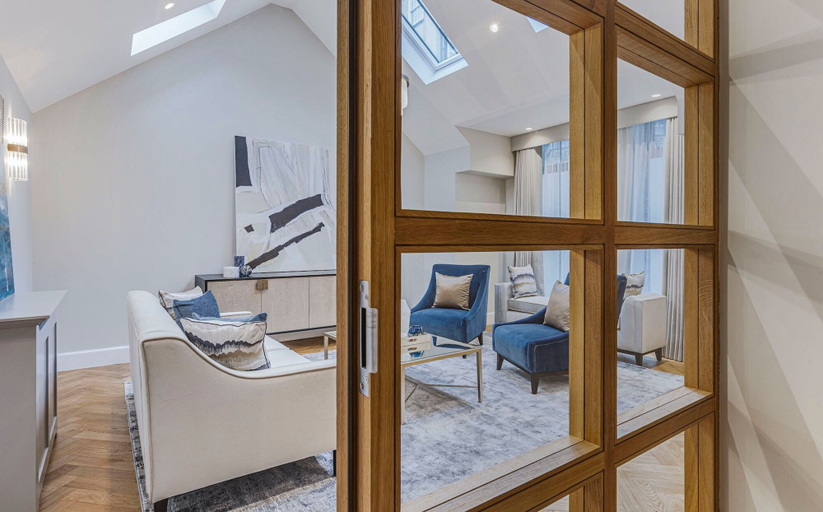 Room 2, Wimpole Mews - 4 Bedroom Apartment, London