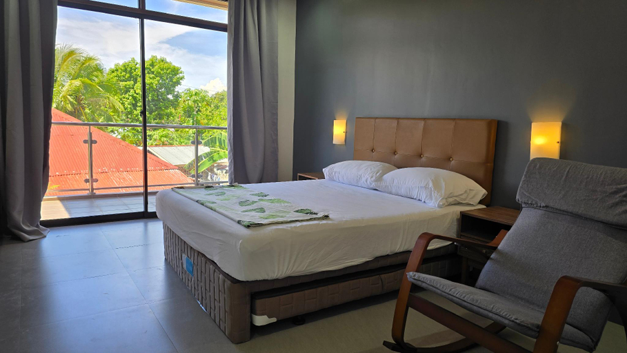 Bedroom 2, Pico House, Panglao