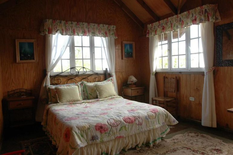 Bedroom 2, Ranch Le Montcel, Port-au-Prince
