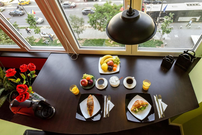 Food & Drinks 3, City Haven - Downtown Apartments with Art Deco Design, Municipiul Bucuresti