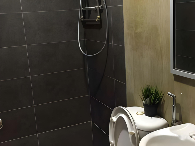 Bathroom 6