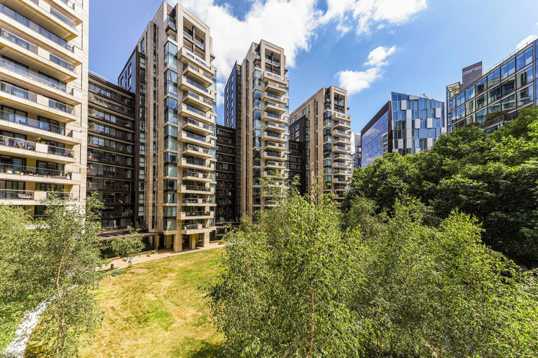 Exterior & Views, Paddington Ex LUX Flats, London