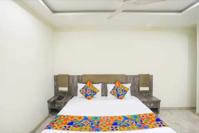 Others 5, Hotel Krishna, Nagpur