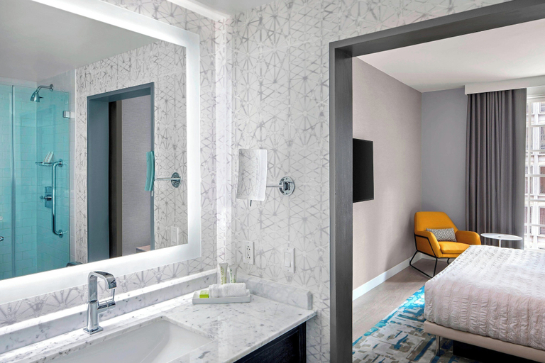 Bedroom 3, Courtyard by Marriott Philadelphia Downtown, Philadelphia