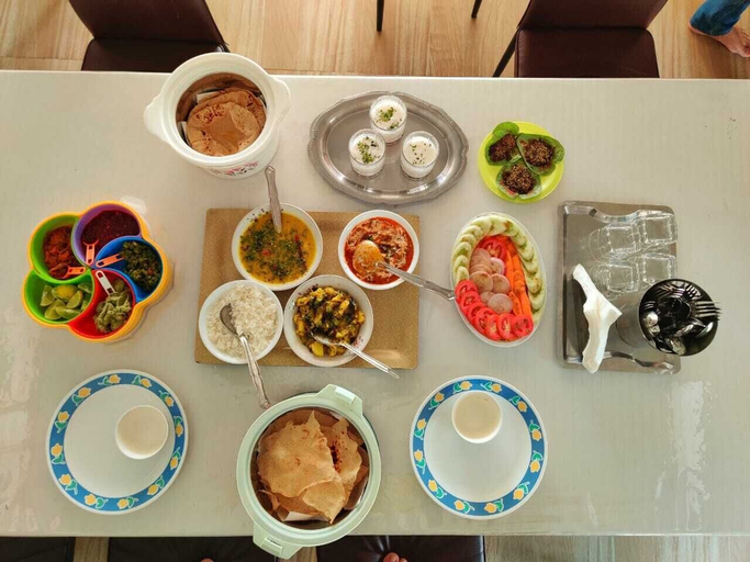 Food & Drinks 4, Parmar Farms, Raigarh