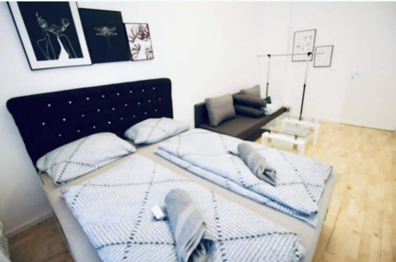 Others 3, Cozy 3BR Apartment Near Augarten Park, Wien
