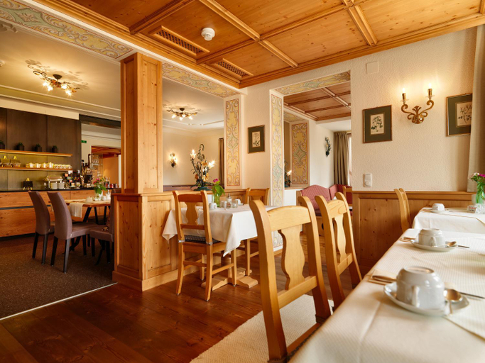 Food & Drinks 4, alpina&more APARTMENTS I ZIMMER, Landeck