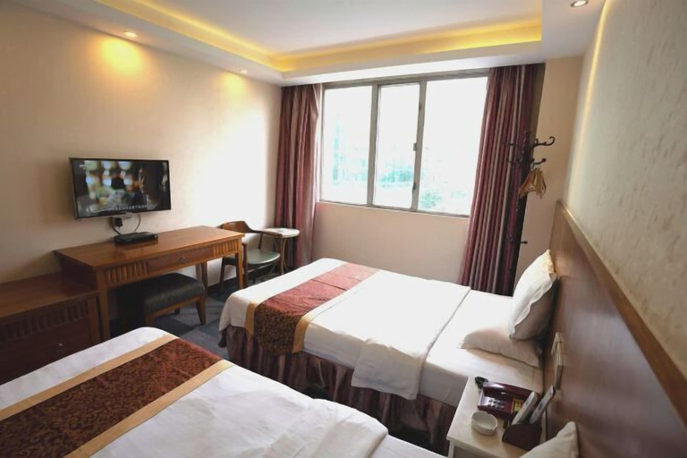 Bedroom 9
