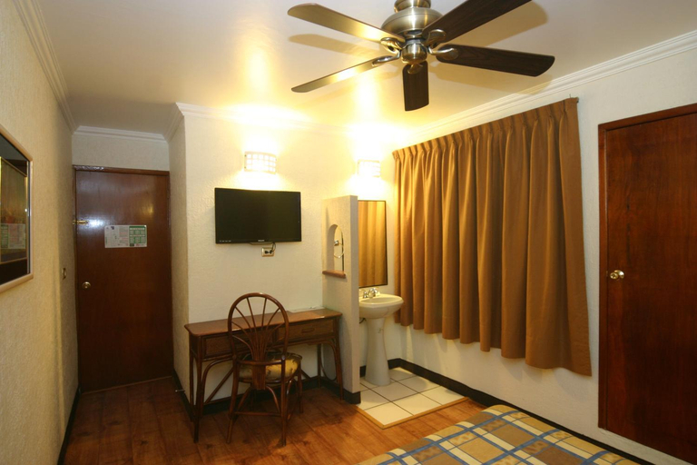 Others 5, Hotel Plaza Crystal, Coatepec