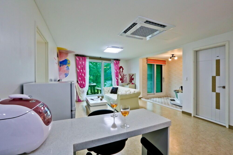 Bedroom 24
