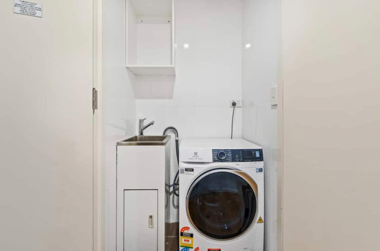 Room 4, Central Stylish 1 Bedroom With Balcony and Air-con, Sydney