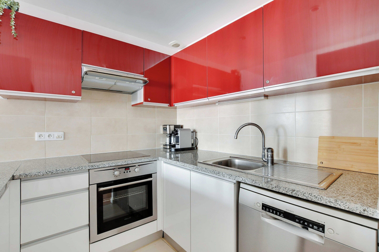 Private kitchen 5, Elegant Apt - 1bdr/4p - Marais / Place des Vosges, Paris