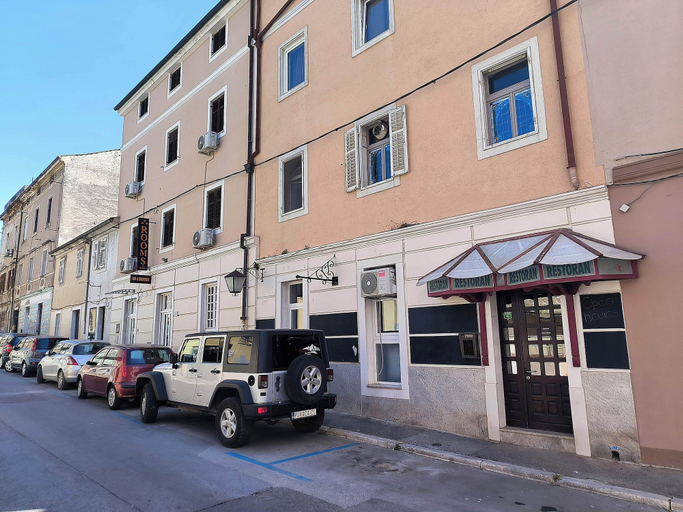 Exterior & Views 2, Omir Bed & Breakfast, Pula