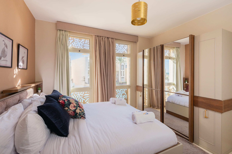 Bedroom 3, Xuru Stays I Homestyle 3BR Penthouse Pool & Beach View, Al-Ghurdaqah 2