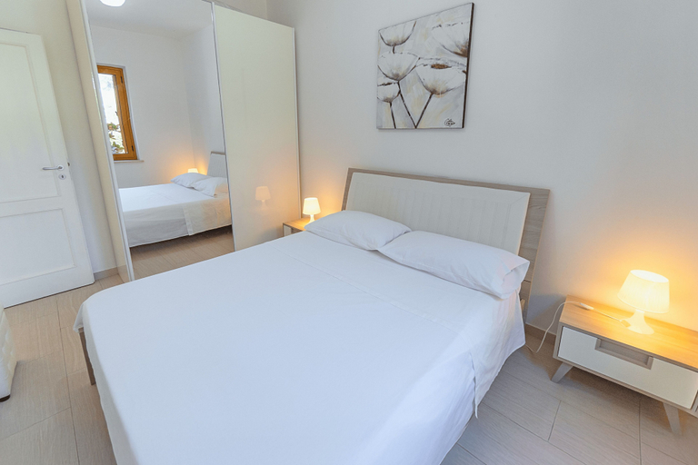 Bedroom 3, Luxury Villa on the Beach in Diamante, Sea View - Villa Ventre, Cosenza