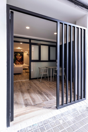 Others 4, Cortes Suites by Concept Flats, Valencia