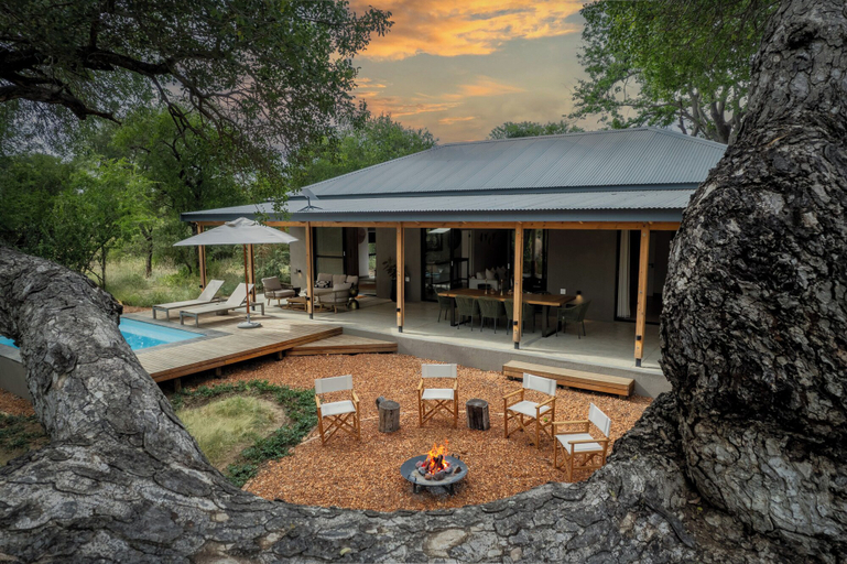 Exterior & Views 2, Nomads Den - Safari Villas in Hoedspruit, Mopani