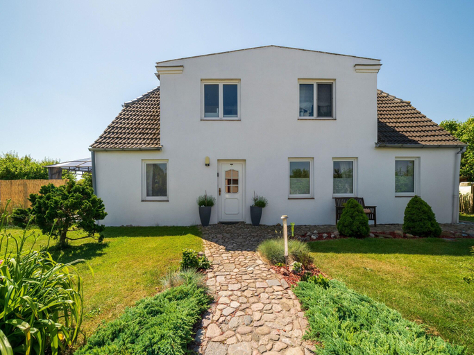 Exterior & Views 1, Tranquil Pepelow Retreat, Rostock