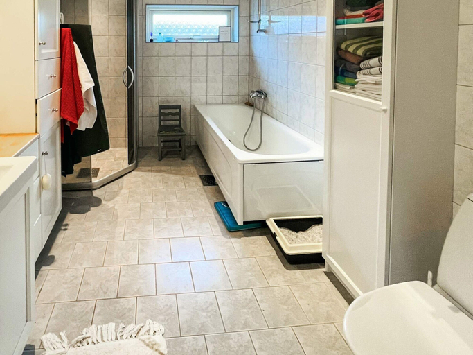 Bathroom 4, 4 Star Holiday Home in Stenungsund, Stenungsund