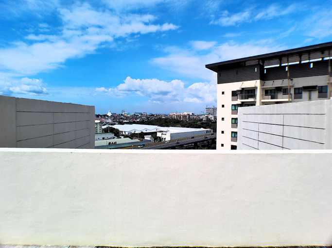 View 3, Infinity Staycation, Muntinlupa