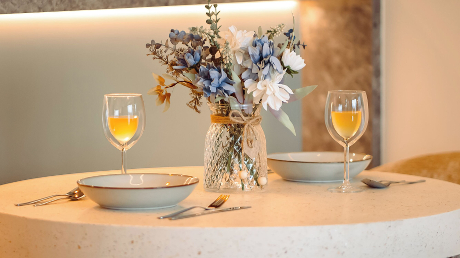 Food & Drinks 5, KeyRock Living - Golf Gate Apartment, Dubai