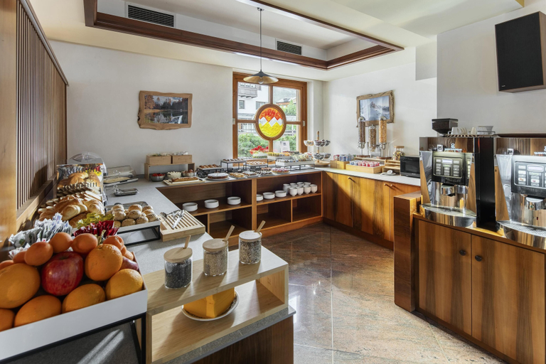 Food & Drinks 5, Best Western Hotel Nevada, Belluno