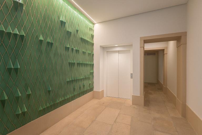 Others 5, 2bed flat with Balcony in Central Lisbon, Lisbon