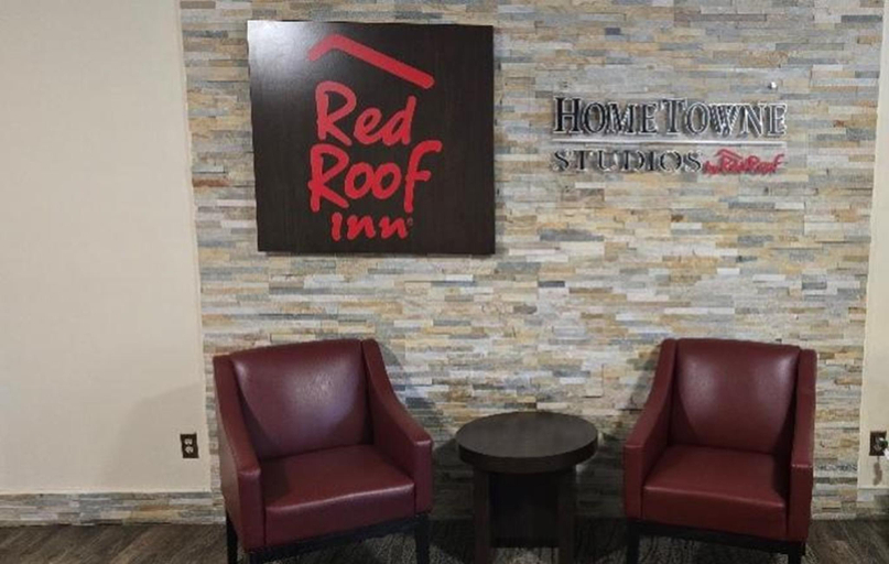 Public Area, HomeTowne Studios by Red Roof LaGrange, Troup